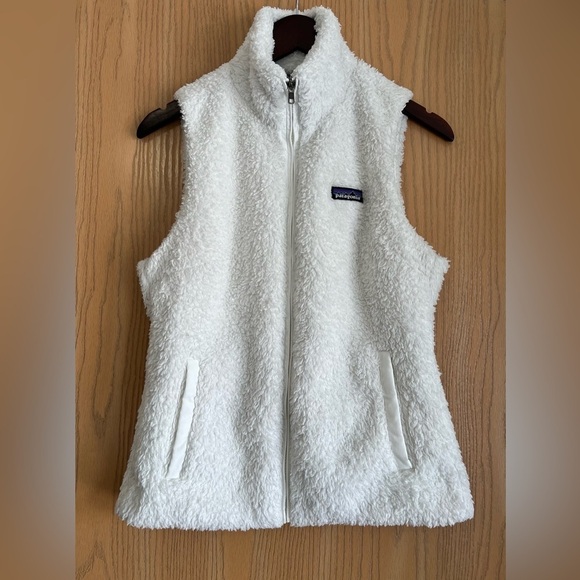 Patagonia Jackets & Blazers - Patagonia | Women’s SZ M | White Los Gatos Fleece Vest | Cozy Fuzzy